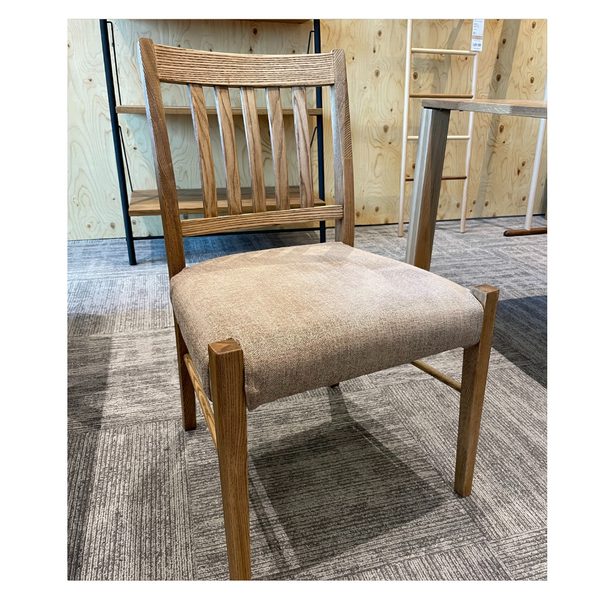 TIM CHAIR  (DISPLAY SALE)